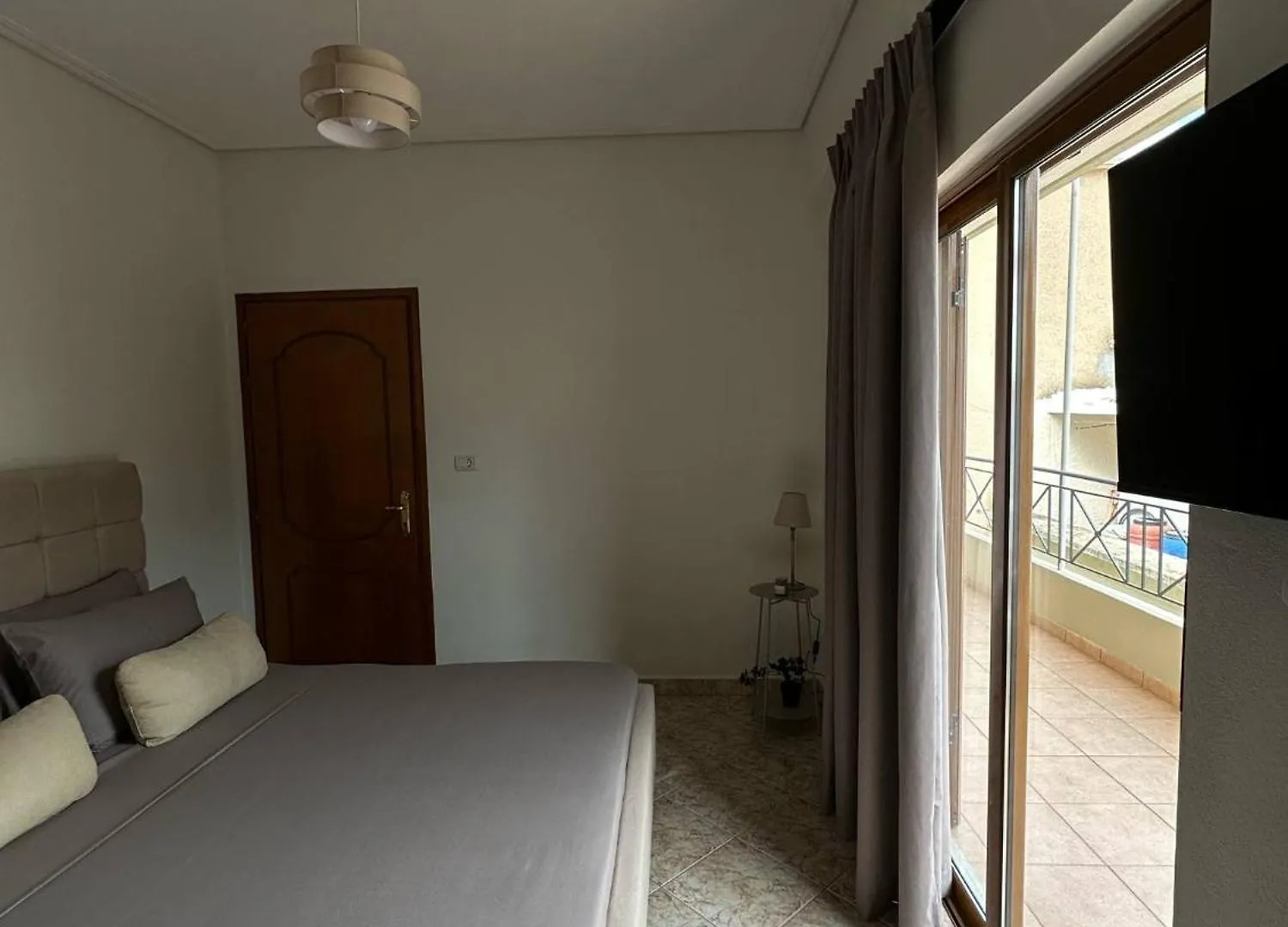 ゲストハウス Saranda Seaside & Port Rooms-3 Min From Port! アルバニア