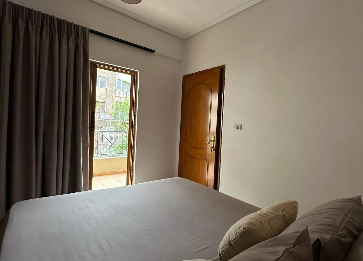 Saranda Seaside & Port Rooms-3 Min From Port! Sarandë